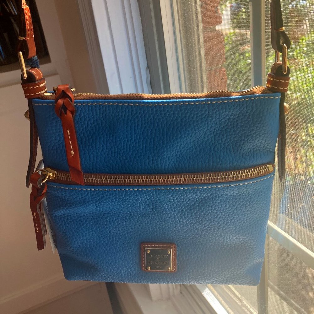 COPY - DOONEY & BOURKE pebble grain leather letter carrier Sky blue (never been…